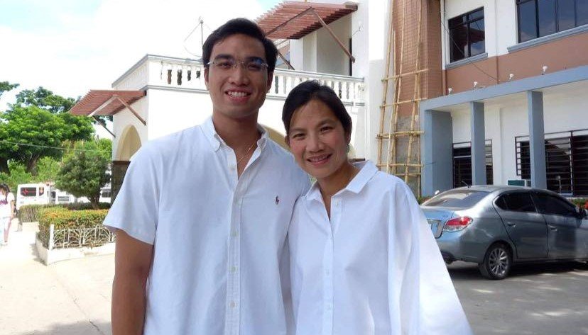 Cesar Ines mayor irene and son – Digicast Negros