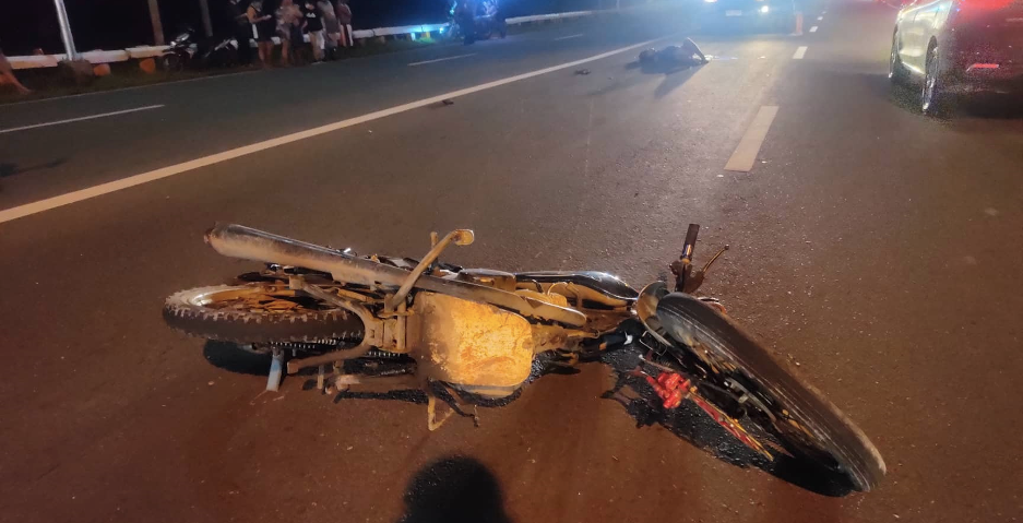 Motorcycle Driver Dies After Being Hit By Tricycle - Digicast Negros